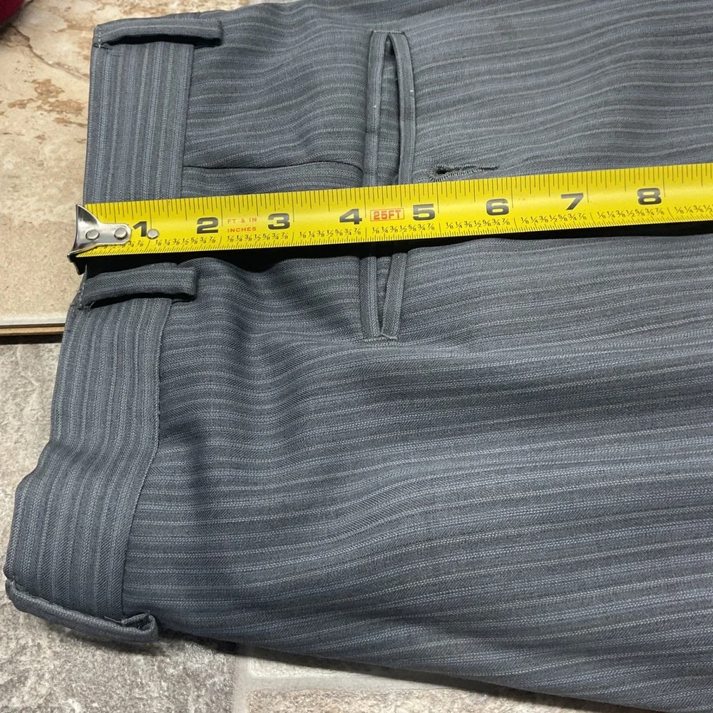 Kenneth Cole New York Mens Grey Pinstripe 100% Wool Suit Jacket Blazer 44R